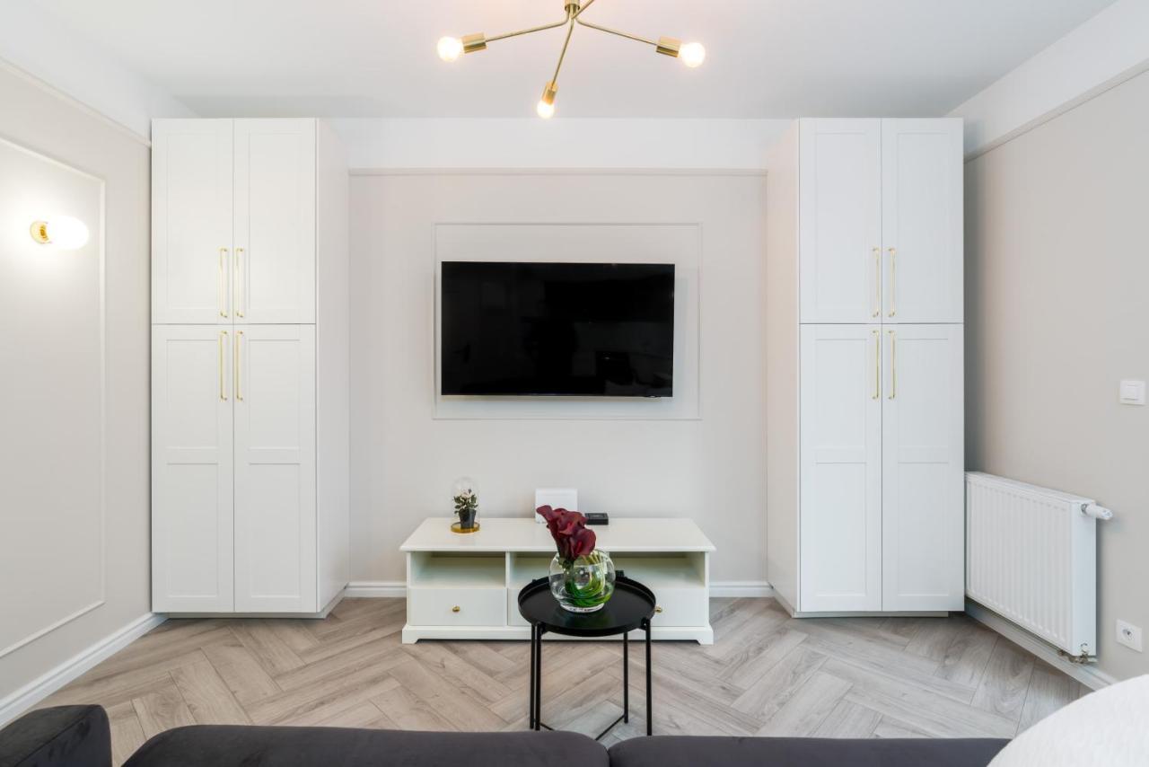 Modern Studio Apartments Poznan City Center By Noclegi Renters Exterior foto